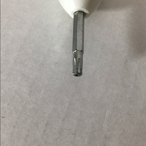 TaylorMade Torque Wrench 3D Tuning Golf Club Tool - Picture 3 of 4